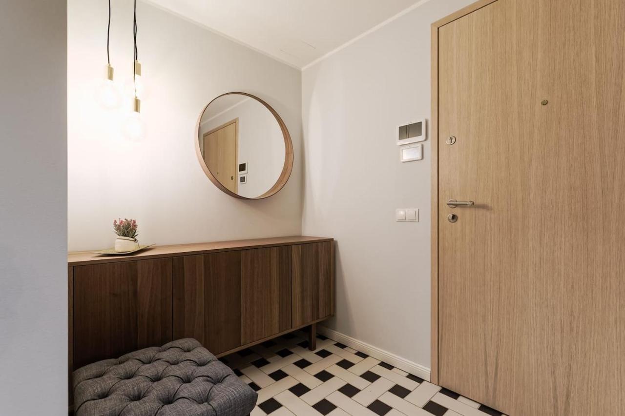 Central Apartments, Quiet With Free Parking And Ac. Tallinn Buitenkant foto