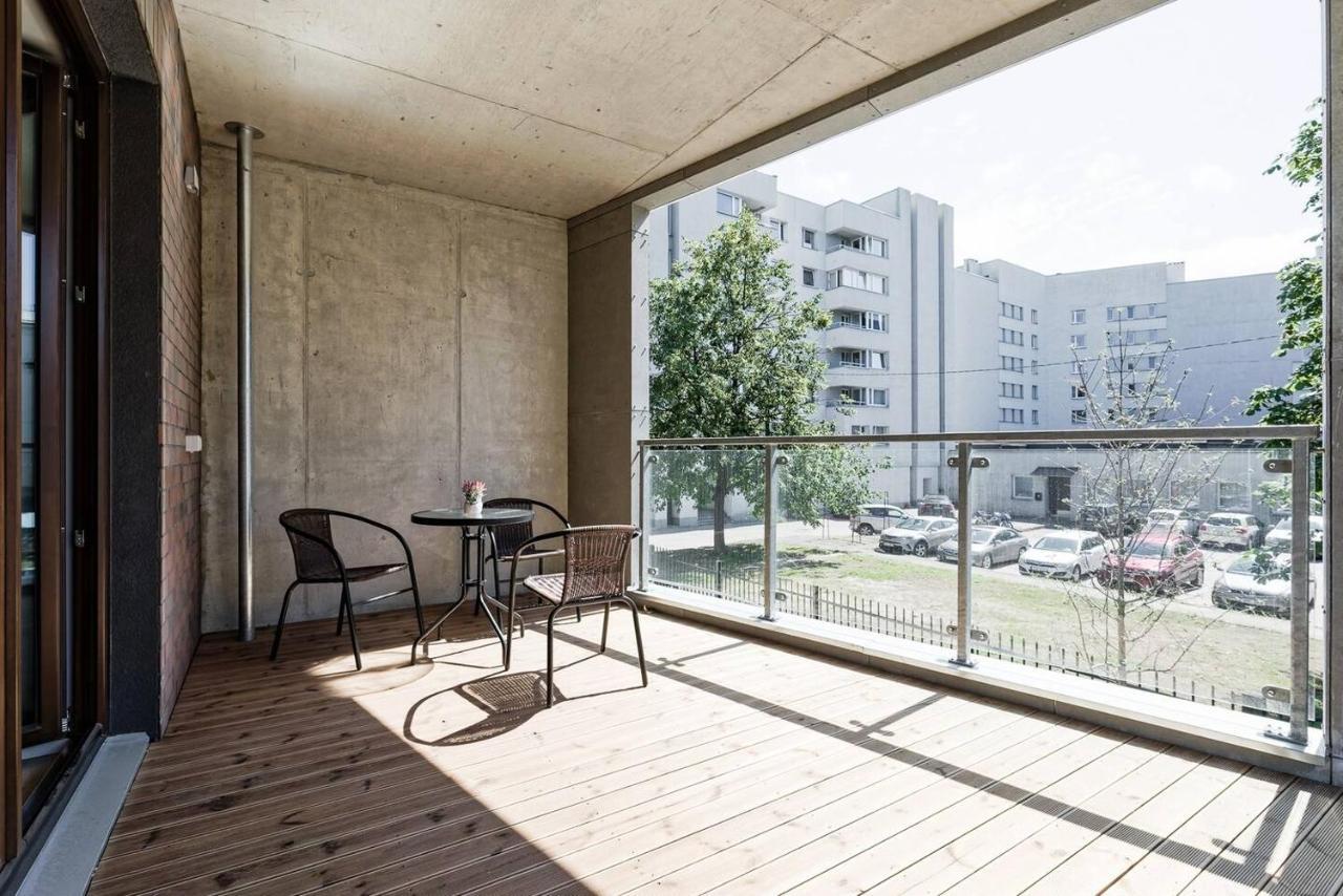 Central Apartments, Quiet With Free Parking And Ac. Tallinn Buitenkant foto