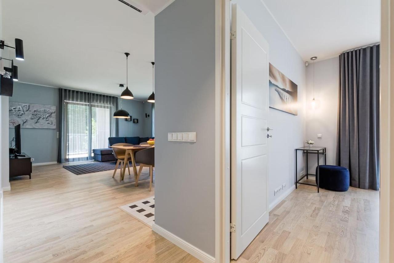 Central Apartments, Quiet With Free Parking And Ac. Tallinn Buitenkant foto